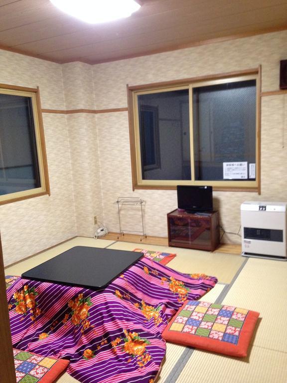Onsen Minshuku Yutakaya Otel Yuzawa  Dış mekan fotoğraf